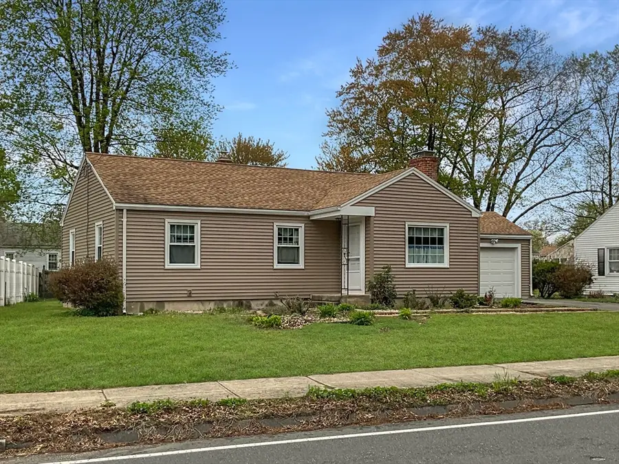 854 Grayson Dr, Springfield, MA 01119 - #3