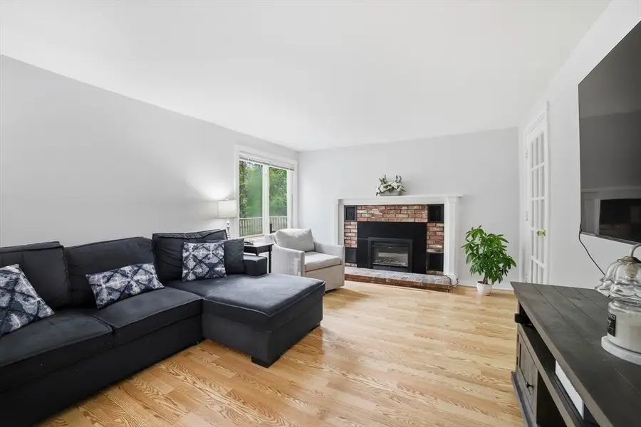 11 Scenic Drive, Worcester, MA 01602 - #2