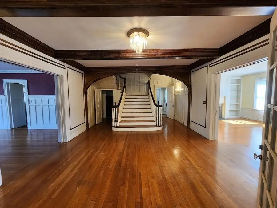 31 Buena Vista Plz, Springfield, MA 01108 - #3