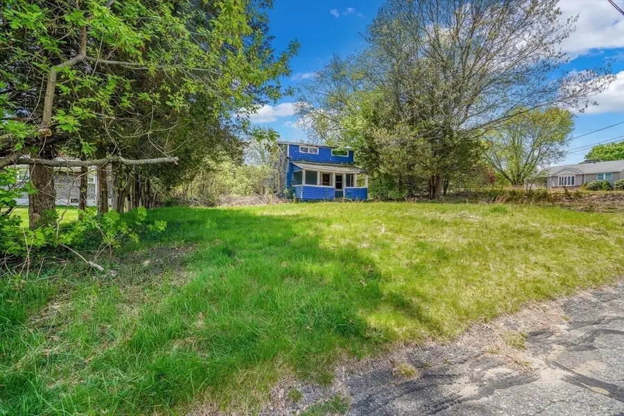28 Brown Street, Swansea, MA 02777 - #2