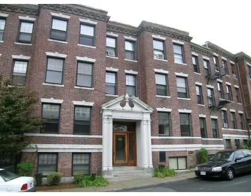 110 Lanark Road #5, Boston, MA 02135
