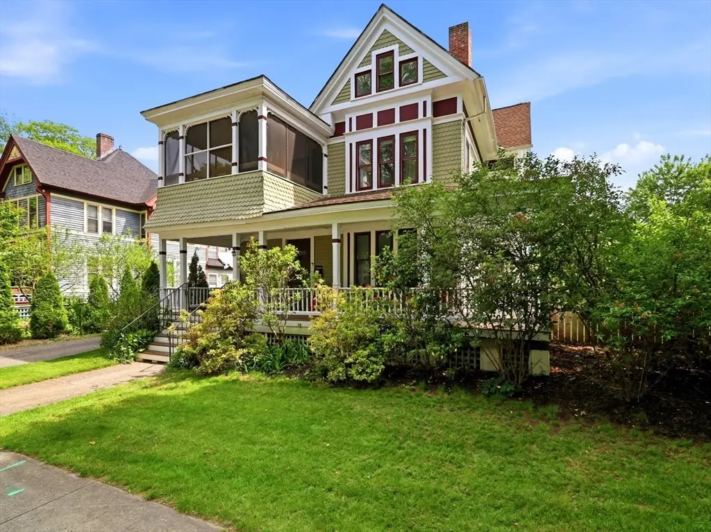 151 Bowdoin St, Springfield, MA 01109 - #1