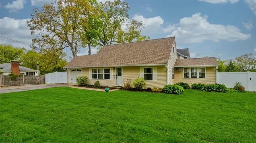 22 Audley Rd, Springfield, MA 01118 - #2