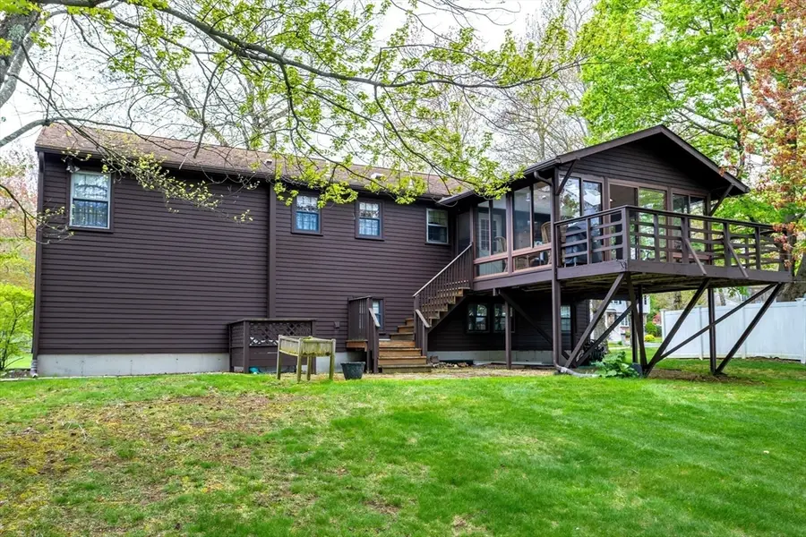 33 Monroe St, Shrewsbury, MA 01545 - #3