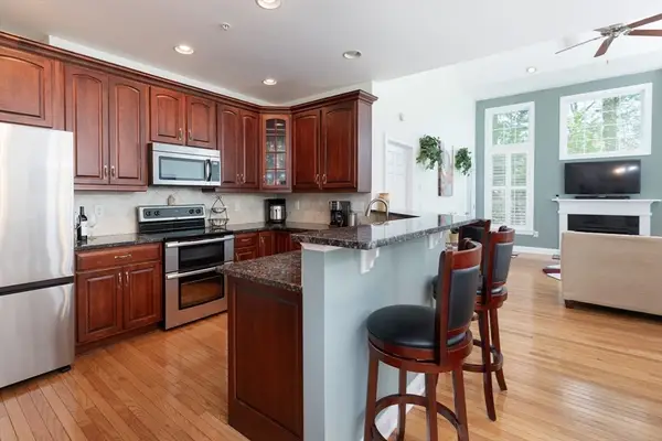 54 Pondside Drive #54, Bolton, MA 01740