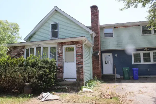 39 Division St, Attleboro, MA 02703