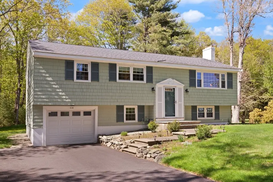114 South St, Stoughton, MA 02072 - #2