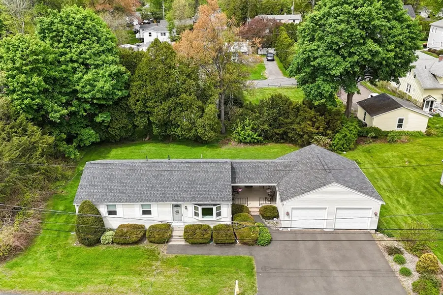 11 Pershing Ave, South Hadley, MA 01075 - #2