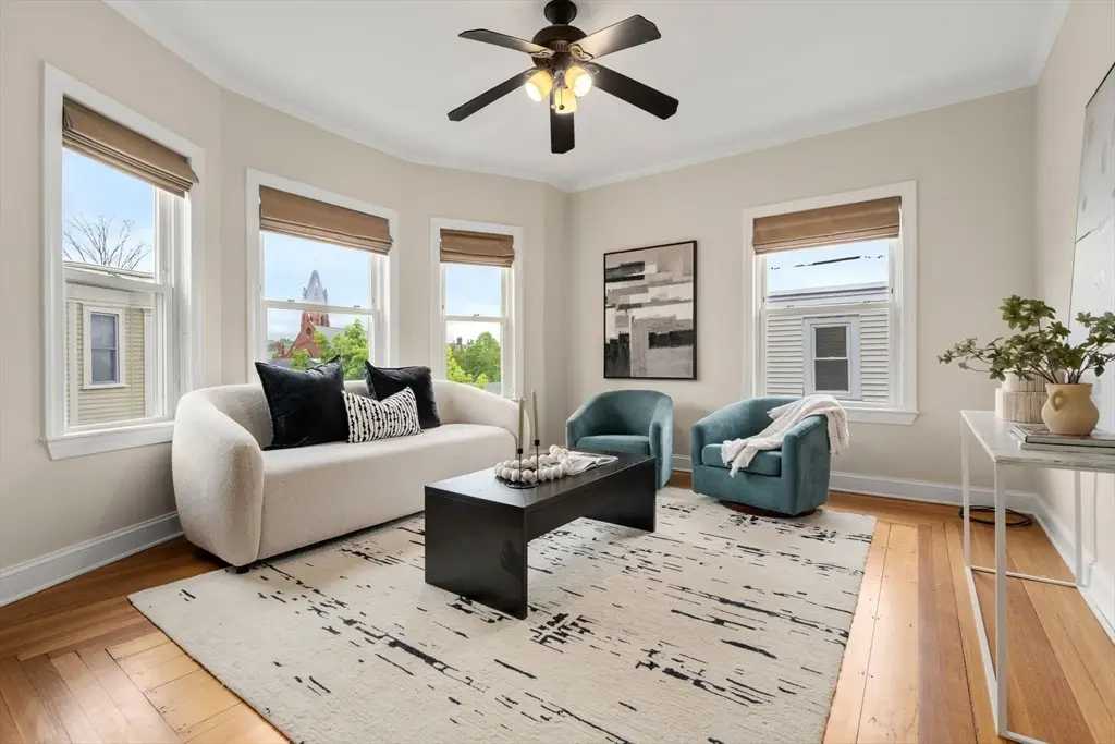 14 Linden St #7, Brookline, MA 02445 - #1