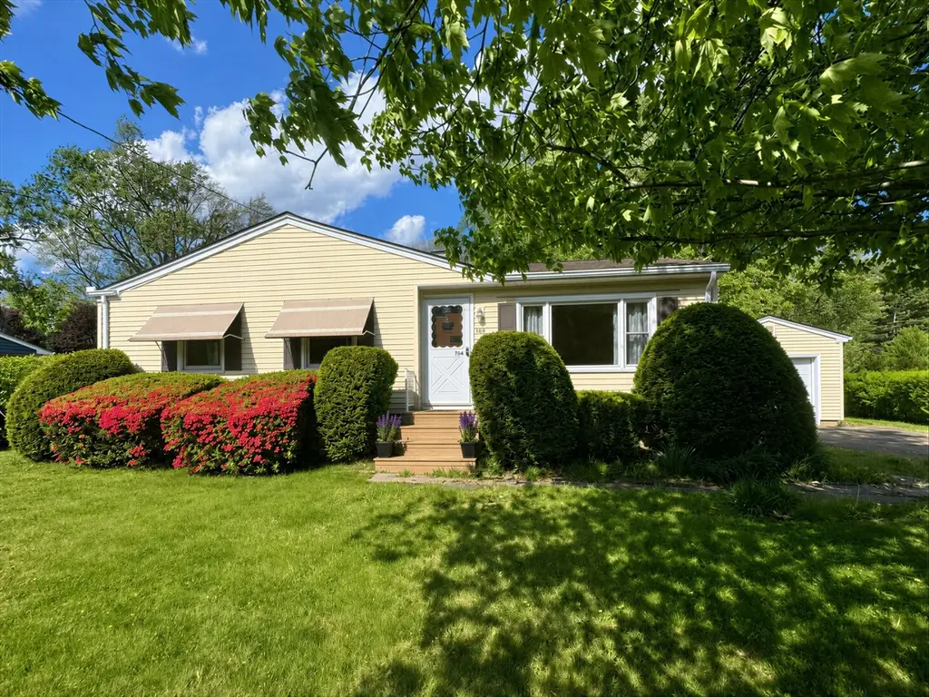 194 Brookside Circle, Northampton, MA 01062 - #1