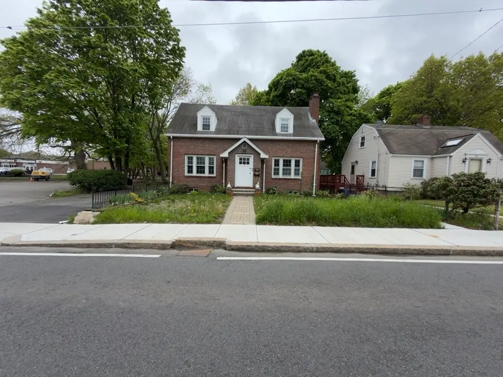 16 Water St, Quincy, MA 02169 - #1