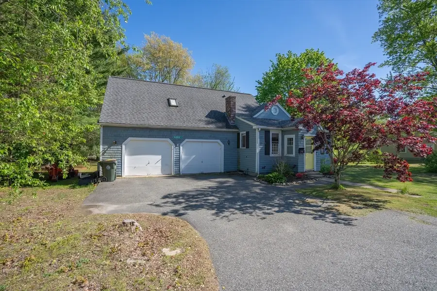 61 Pine Grove Avenue, Bellingham, MA 02019 - #3