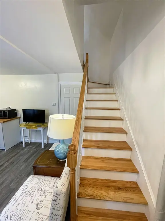 8 Pike St #8, Hopkinton, MA 01748 - #3