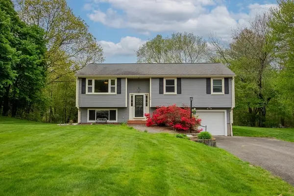 108 Bayberry Road, North Attleboro, MA 02760