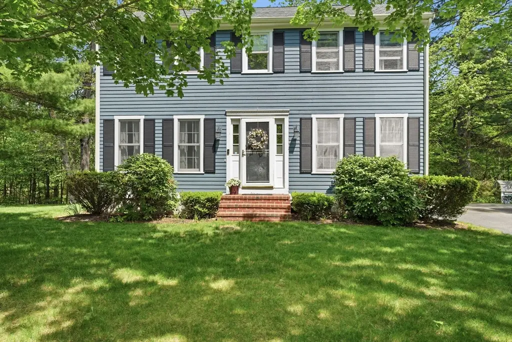 44 Morningside Dr, Rockland, MA 02370 - #1