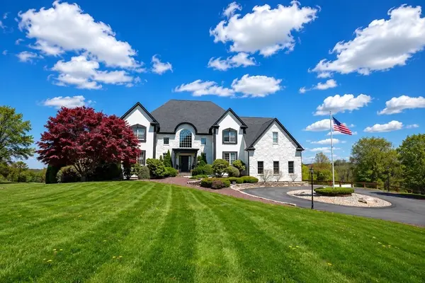 235 Putnam Hill Rd, Sutton, MA 01590
