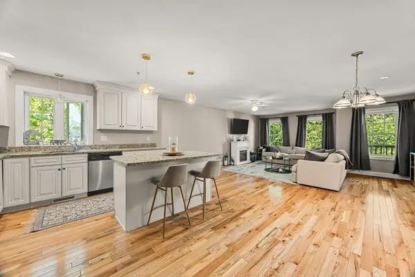 128 S Park St #128, Haverhill, MA 01835