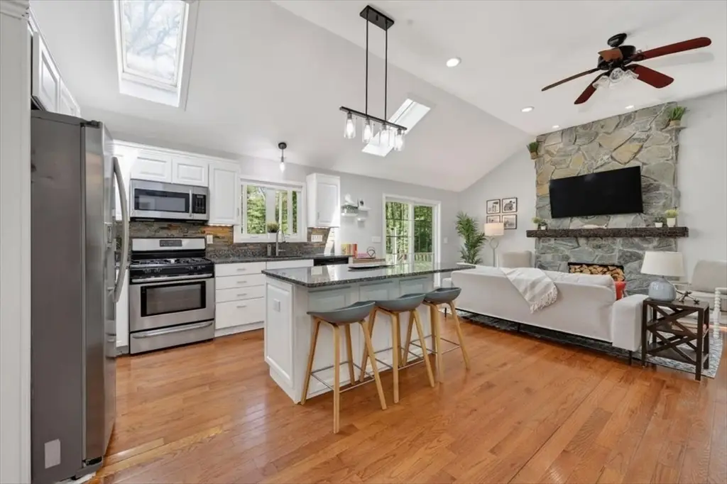 330 Spring Street #1, Rockland, MA 02370 - #1