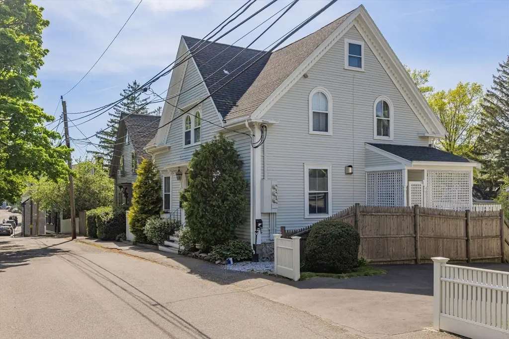 13 Elm St #13, Marblehead, MA 01945 - #1