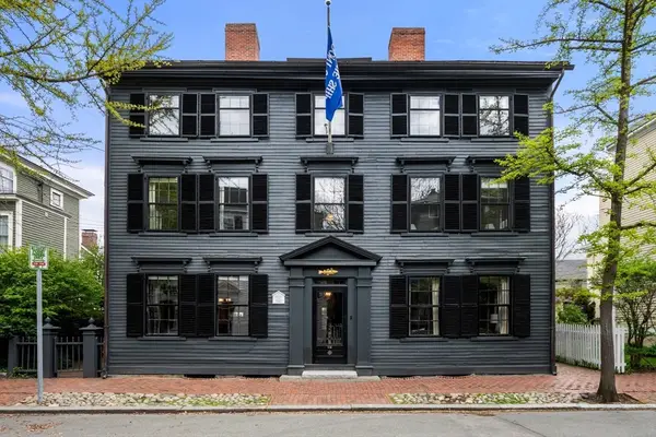 114 Federal St #114, Salem, MA 01970