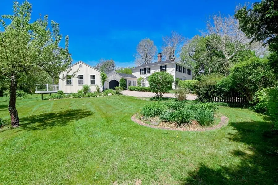 595 New Bedford Road, Rochester, MA 02770 - #2