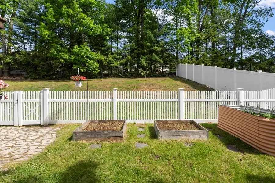 6 Edith Rd, Hudson, MA 01749 - #2
