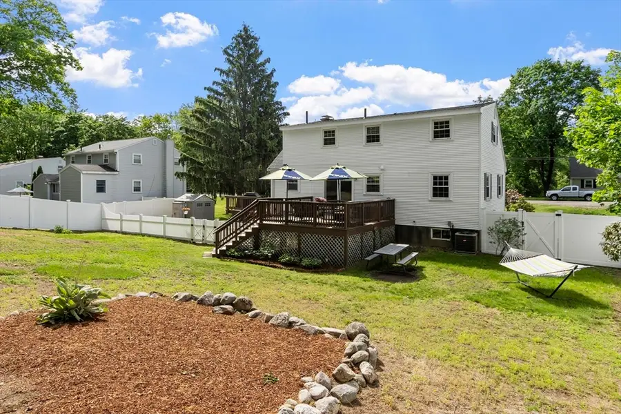 6 Edith Rd, Hudson, MA 01749 - #3