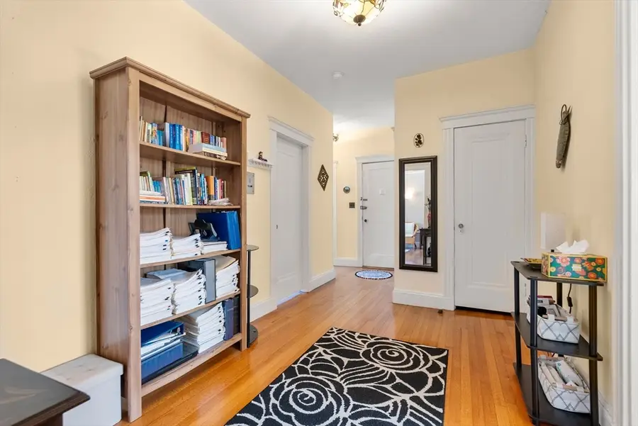 99 Perry St #6, Brookline, MA 02445 - #2