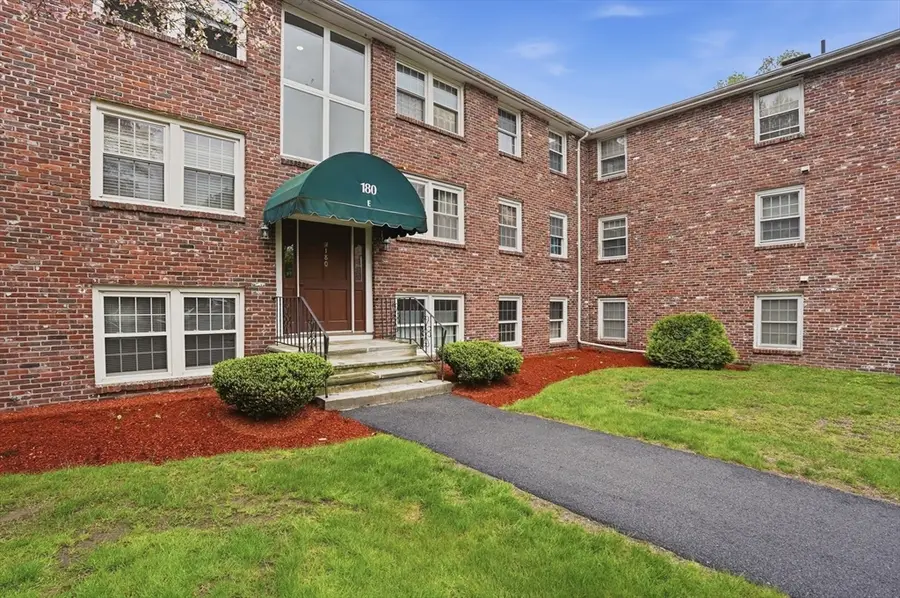180 Tyngsboro Road #44E, North Chelmsford, MA 01863 - #3