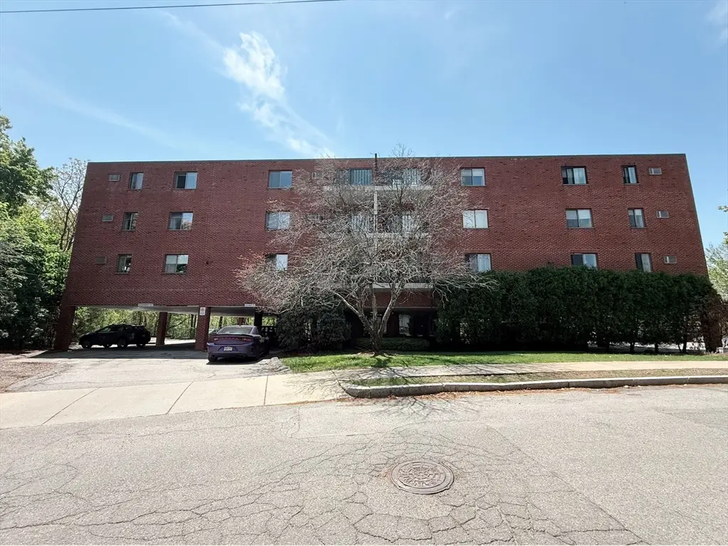209 Riverview Ave #29, Newton, MA 02466 - #1