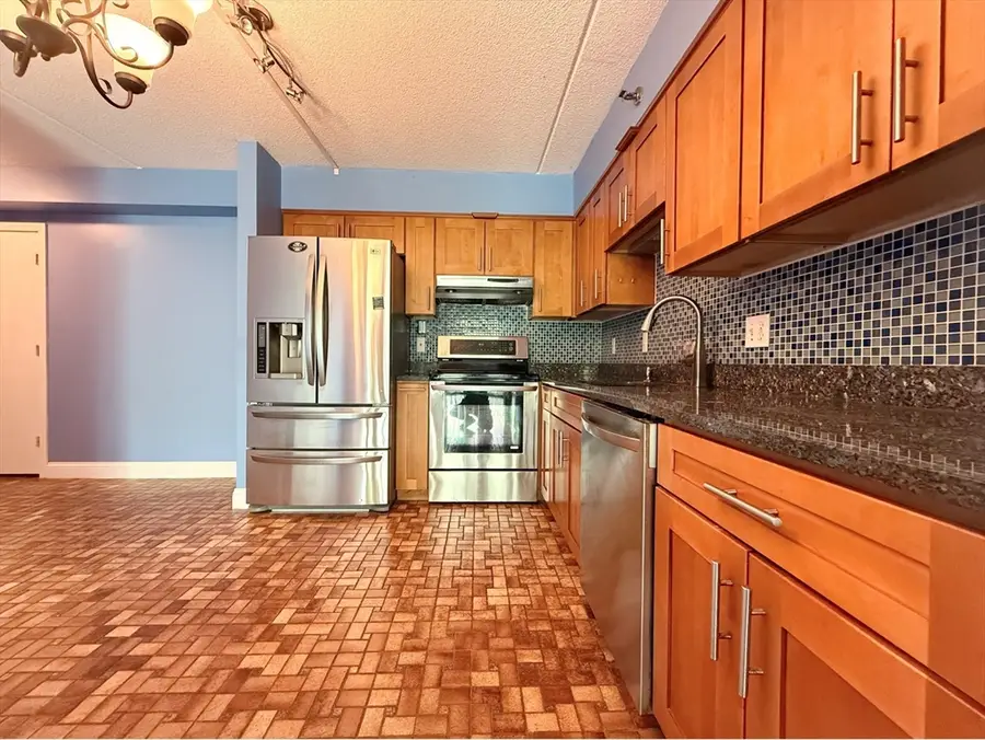 209 Riverview Ave #29, Newton, MA 02466 - #2