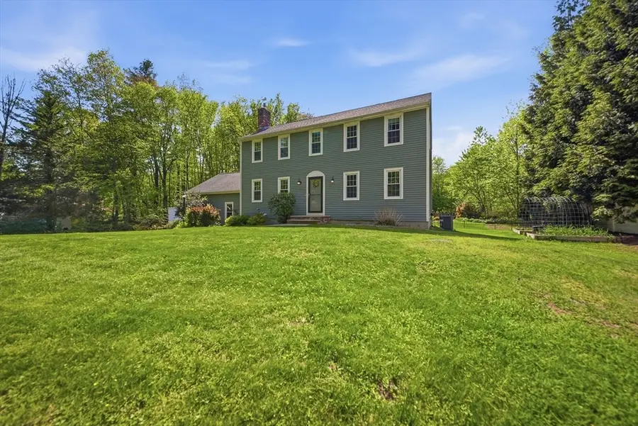 16 Parsonage Hill Rd, Haverhill, MA 01832 - #3
