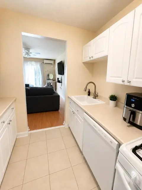 31 Symonds St #20, Salem, MA 01970 - #3