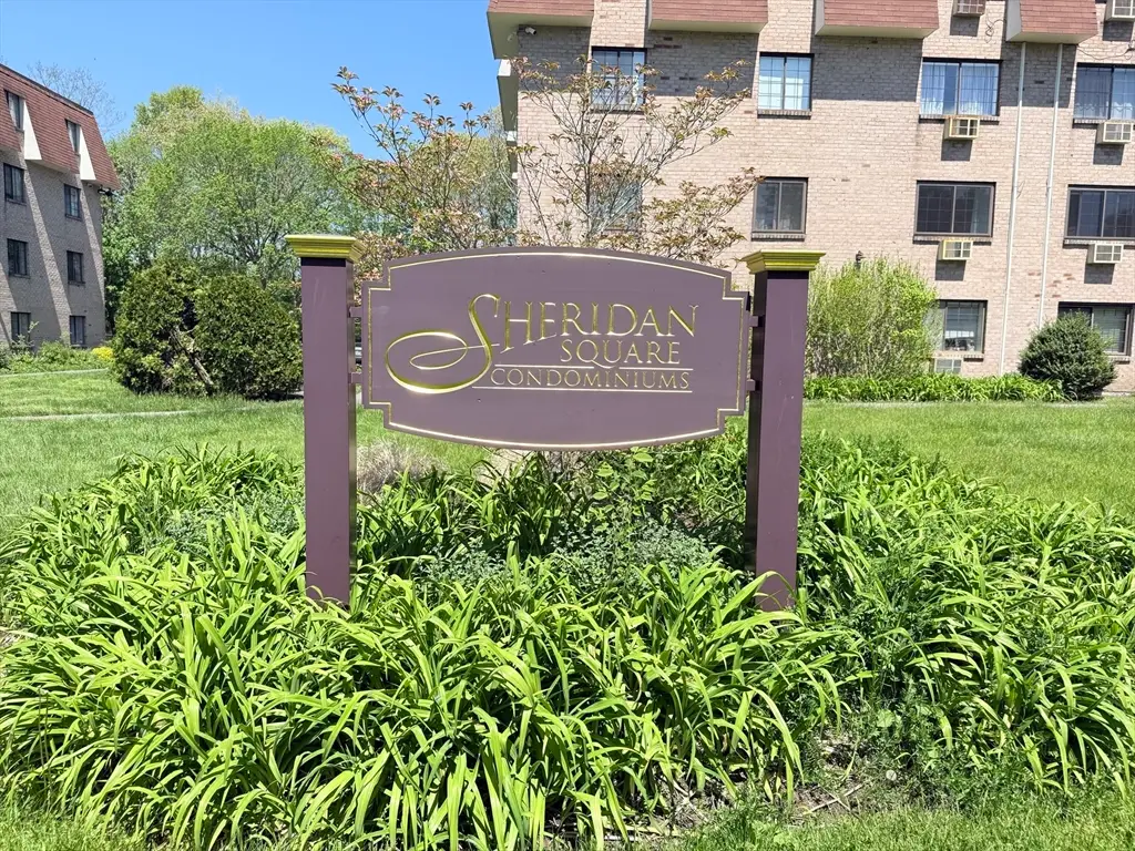 135 Grove St #112, Rockland, MA 02370 - #1