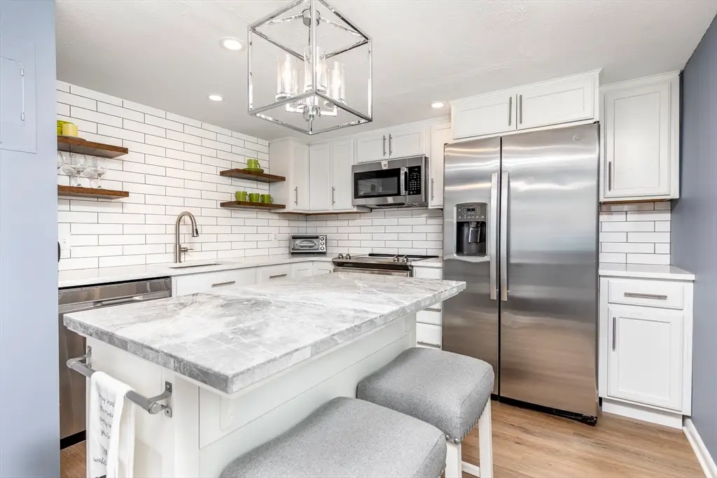 404 Paradise Road #1C, Swampscott, MA 01907 - #1