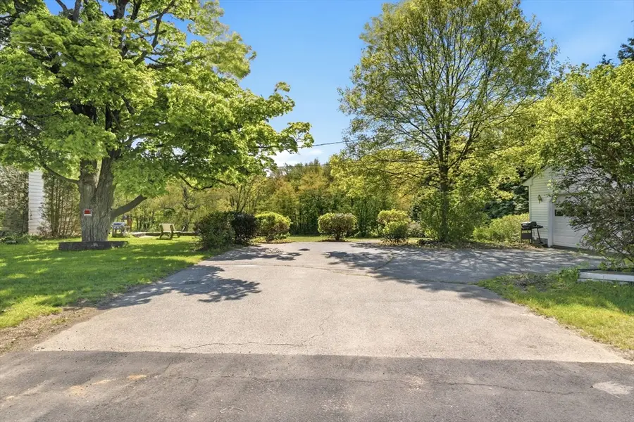 796 Hampton Rd, Pomfret, CT 06259 - #3