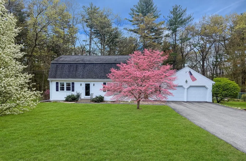 7 Farrwood Dr, Andover, MA 01810 - #1