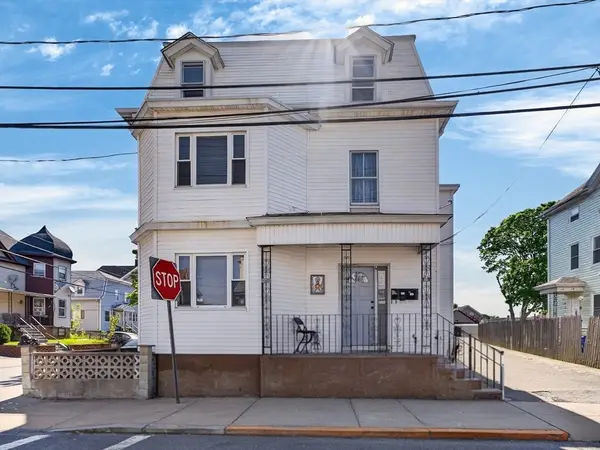 4 Coral St, Fall River, MA 02721
