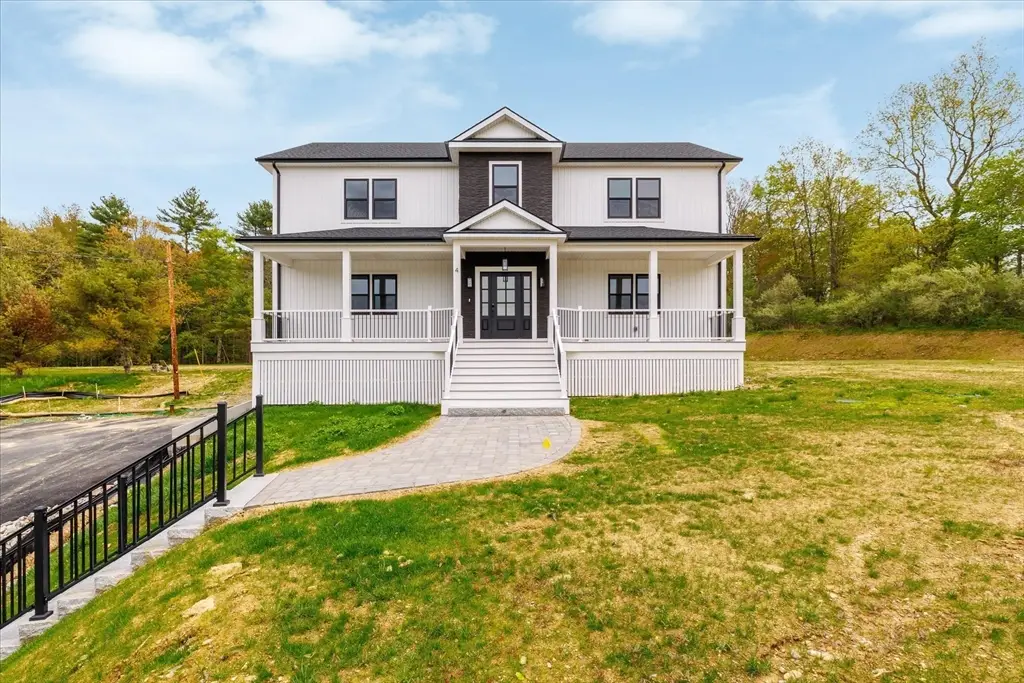 4 Eagleton St, Spencer, MA 01562 - #1