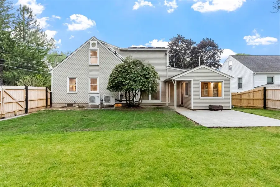 121 Millbury Ave, Millbury, MA 01527 - #3