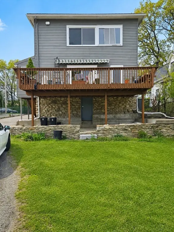 121 Hope Ave, Worcester, MA 01603 - #2