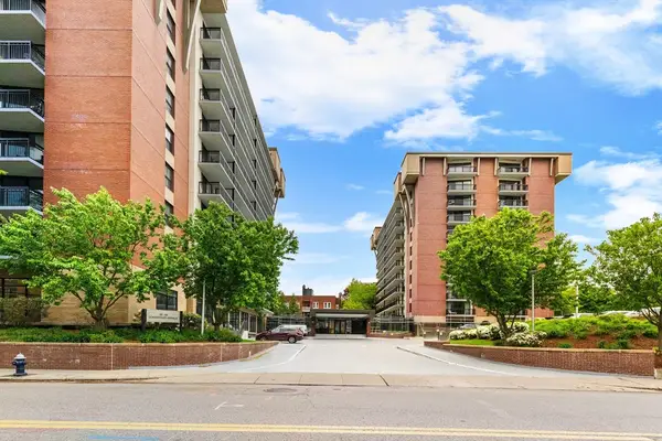 50 Longwood Ave #311, Brookline, MA 02446