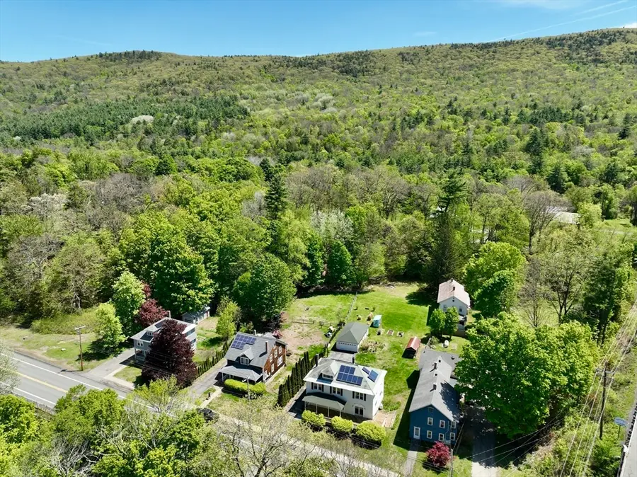 139 Main St, Shelburne, MA 01370 - #3