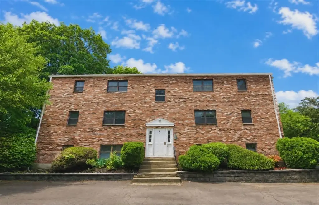 8 Jackson St #C1, Quincy, MA 02169 - #1
