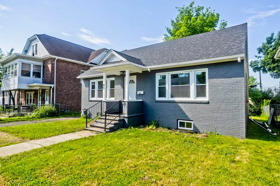 46 Knollwood St, Springfield, MA 01104 - #2