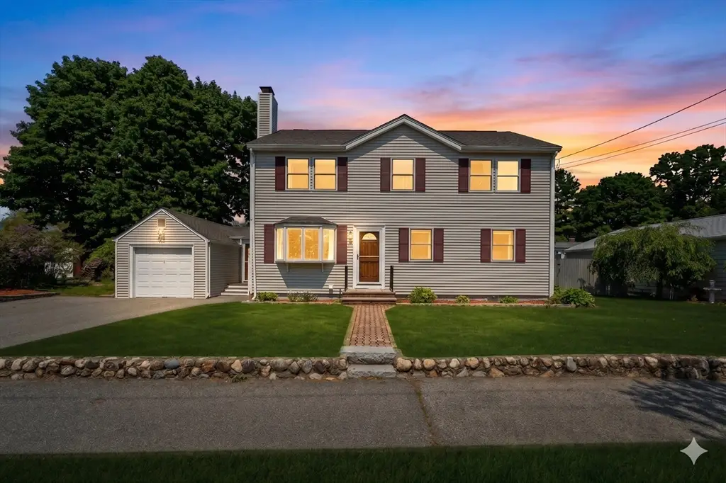 13 Douglas Ave, Beverly, MA 01915 - #1