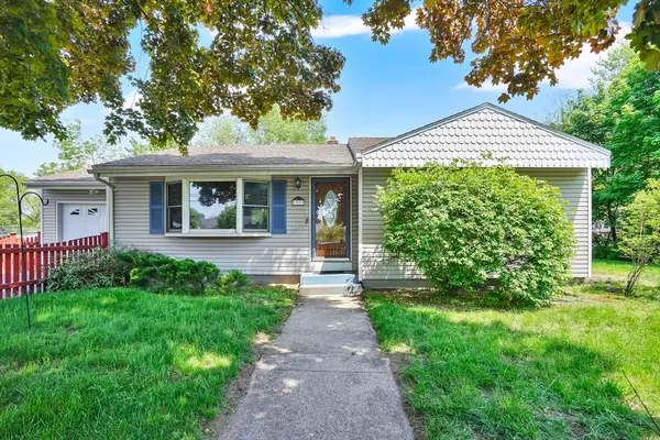 57 Tavistock St, Springfield, MA 01119