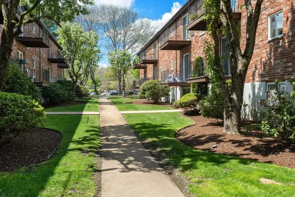 24 Westgate Road #5, Boston, MA 02132
