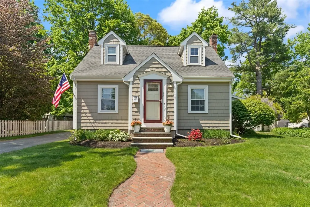 85 Mineral Street, Reading, MA 01867 - #1