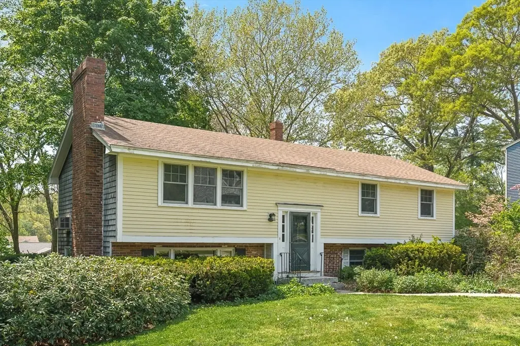 12 Hodgkins Dr, Ipswich, MA 01938 - #1